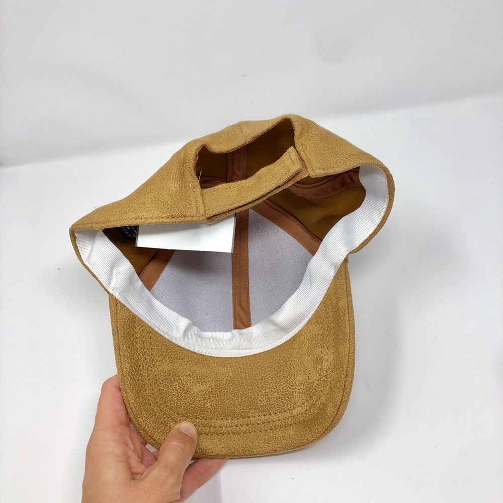 New August Hat - Picture 4 of 5